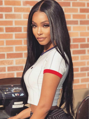 26 Inch Wig Middle Part 13x4 Lace Frontal Long Straight Glueless Lace Front Wigs For Black Women
