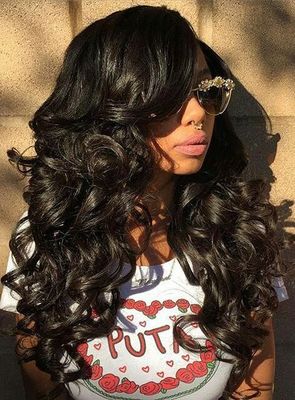 24 Inch Wavy Long Wigs For African American Women The Same As The Hairstyle In The Picture gw